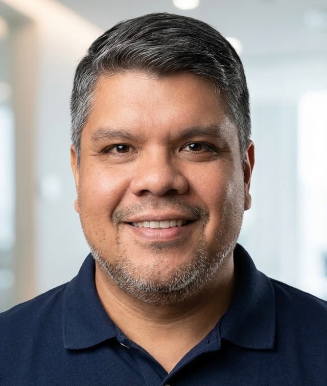 Diego Remicio, Senior Angular/TypeScript Engineer